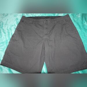 Weatherproof Men's Charcoal Cargo Shorts